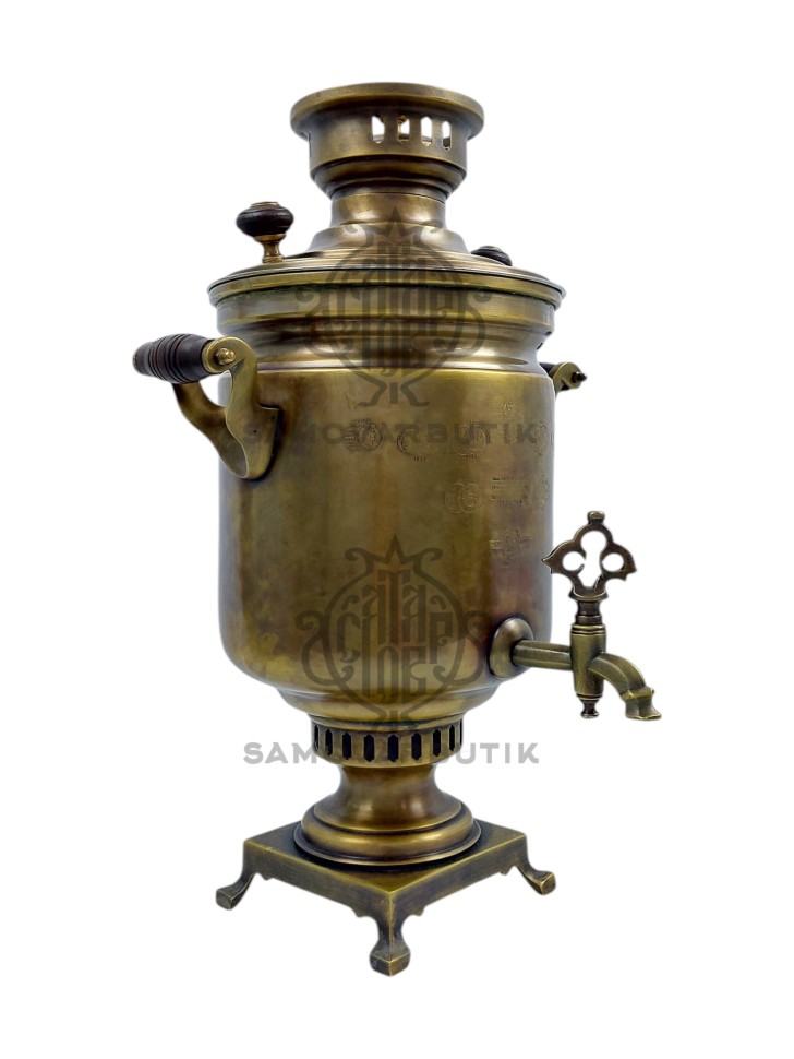 Самовар антикварный на дровах "Банка" с медалями 5 литров наследники В.С. Баташева латунь в патине